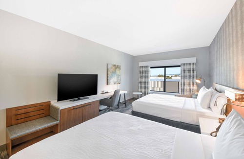 Fremont Hotel | Discover Hilton Garden Inn Fremont Milpitas with Pool & Dining