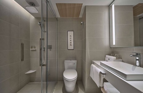 Tianhe Hotel | Eco-Friendly Retreat at Hilton Garden Inn Guangzhou Tianhe