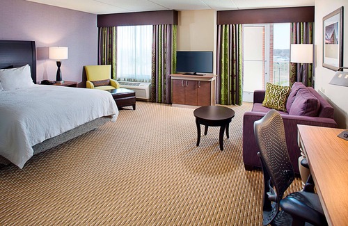 Windsor Hotel | Comfortable Stay at Hilton Garden Inn Hartford North
