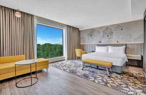 Jabalpur Hotel | Hilton Garden Inn Jabalpur