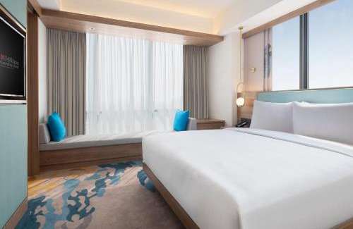 Jakarta Hotel | Discover Hilton Garden Inn Jakarta Taman Palem's Ocean View Retreat