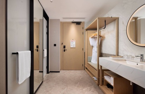 Changjiang County Hotel | Hilton Garden Inn Jingdezhen Taoyuan Valley