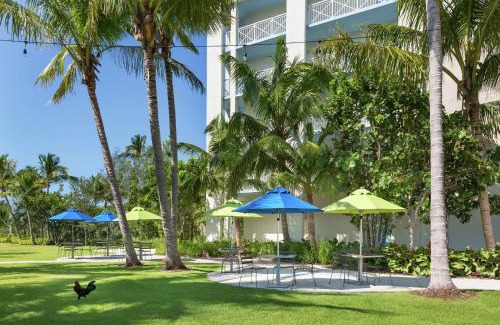New Town Hotel | Oceanfront Comfort at Hilton Garden Inn Key West