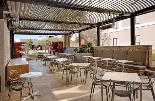 Las Colinas Hotel | Relax at Hilton Garden Inn Las Colinas with Ocean View