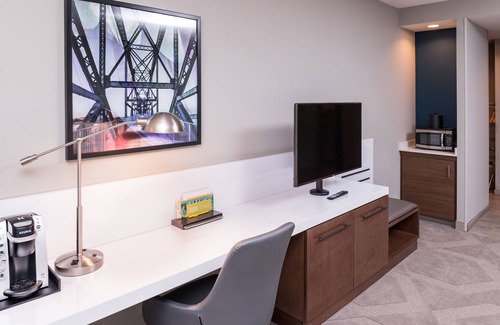 Downtown Little Rock Hotel | Discover Hilton Garden Inn Little Rock Downtown: Top-Rated Stay