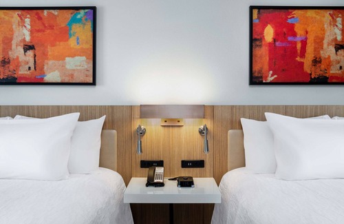 Longmont Hotel | Discover Hilton Garden Inn Longmont: Pool & Family Friendly