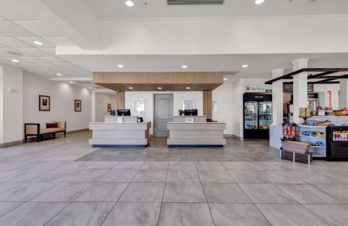 Myrtle Beach Hotel | Discover Hilton Garden Inn Myrtle Beach with Oceanfront Views