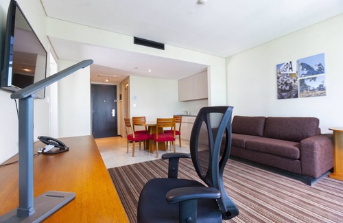 Neuquen Hotel | Welcoming Hilton Garden Inn Neuquen with Spa & Family Amenities