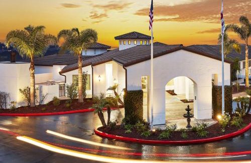 Pismo Beach Hotel | Pet-Friendly Hilton Garden Inn San Luis Obispo Awaits You