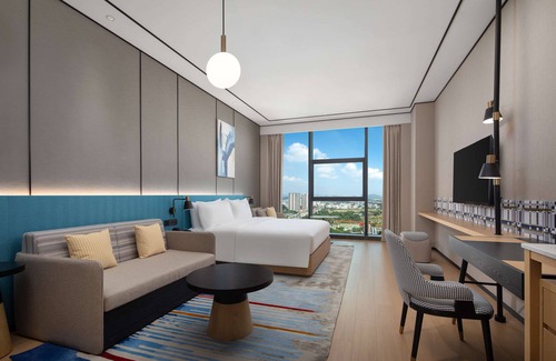 Bao'an Hotel | Exceptional Hilton Garden Inn Shenzhen with Family-Friendly Perks