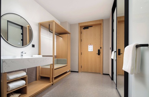 Bao'an Hotel | Exceptional Hilton Garden Inn Shenzhen with Family-Friendly Perks