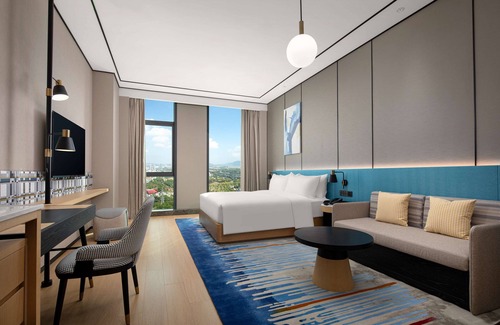 Bao'an Hotel | Exceptional Hilton Garden Inn Shenzhen with Family-Friendly Perks