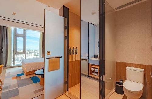 Fuyong Hotel | Comfortable Stay at Hilton Garden Inn Shenzhen Airport