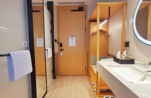 Bao'an Hotel | Comfortable Hilton Garden Inn Shenzhen Airport for Travelers