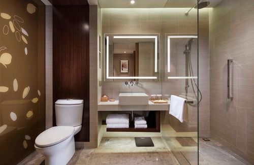 Zhangwan Qu Hotel | Discover Hilton Garden Inn Shiyan: Rated 9.6 with Great Amenities