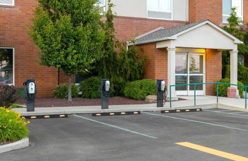 Spokane Hotel | Convenient Stay at Hilton Garden Inn Spokane Airport