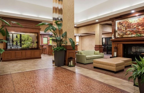 O'Fallon Hotel | Relax at Hilton Garden Inn St. Louis Shiloh/O'Fallon IL