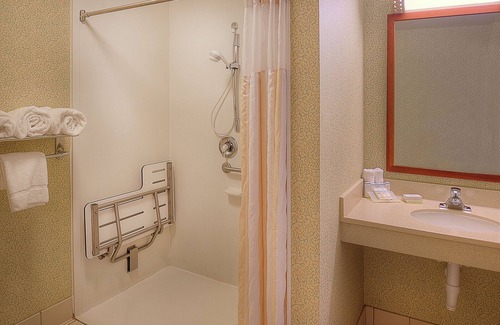 O'Fallon Hotel | Guest Rated Hotel with Pool at Hilton Garden Inn O'Fallon