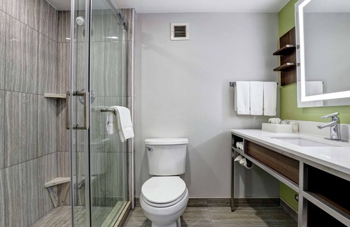 Ajax Hotel | Discover Hilton Garden Inn Toronto/Ajax: Top-Rated Amenities