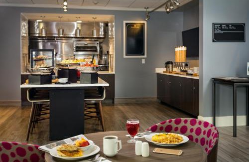 Tri-Cities Hotel | Top-Rated Hilton Garden Inn Tri-Cities with Ocean View