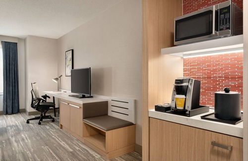 Tysons Hotel | Discover Hilton Garden Inn Tysons Corner: Family-Friendly Stay