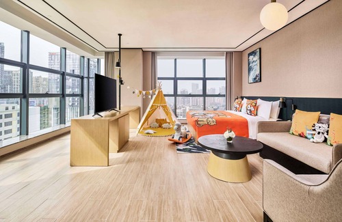Xiangzhou District Hotel | Discover Comfort at Hilton Garden Inn Zhuhai Jinan University