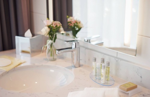 Spreitenbach Hotel | Comfortable Hilton Garden Inn Zurich with Spa & Restaurant