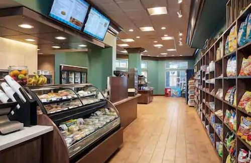 Las Vegas Condo | Experience Comfort at Hilton Grand Vacations Club on Paradise
