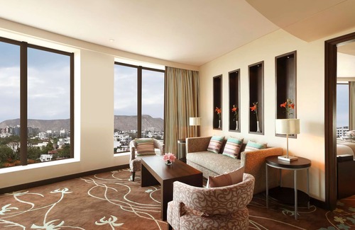 Keshav Nagar Hotel | Elegant Hilton Jaipur: 5-Star Stay with Pool & Spa