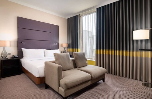 Wembley Park Hotel | Discover Hilton London Wembley: Family-Friendly Retreat