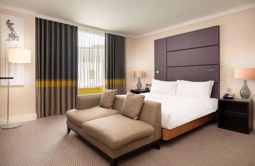 Wembley Park Hotel | Discover Hilton London Wembley: Family-Friendly Retreat