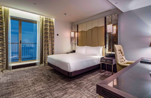 Downtown Hotel | Experience the Excellence of Hilton Podgorica Crna Gora