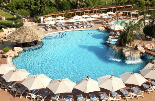 Dream Land Resort | Premier Hilton Pyramids Golf with Spa and Ocean Views