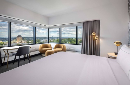 Haute-Ville Hotel | Experience Hilton Quebec: 4-Star Stay with Spa & Pool