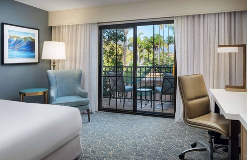 East Beach Resort | Ocean View Bliss at Hilton Santa Barbara Beachfront Resort