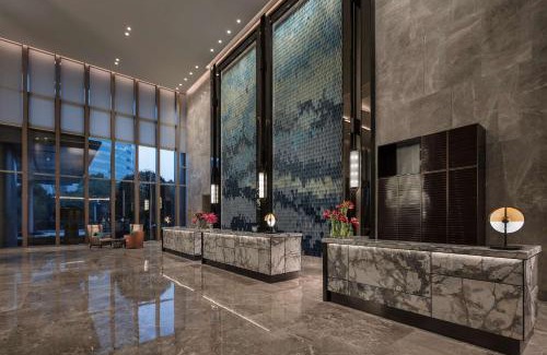 Jiaojiang Hotel | Premier Hilton Taizhou with Pool and Family-Friendly Amenities