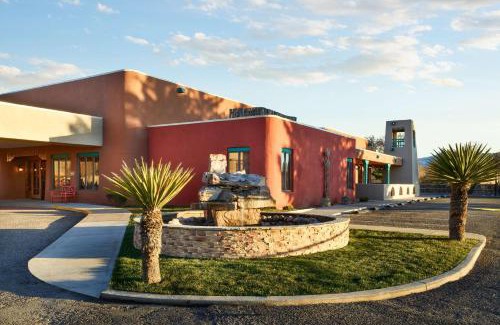 Taos Hotel | Explore Hotel Don Fernando De Taos - A 4-Star Retreat