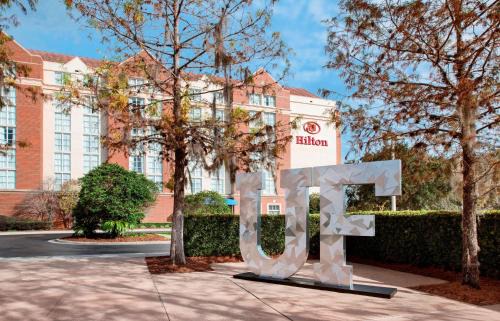 Gainesville Hotel | Pet-Friendly Hilton University of Florida Conference Center