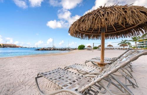 Simpson Bay Resort | Relax at Hilton Vacation Club Royal Palm St Maarten