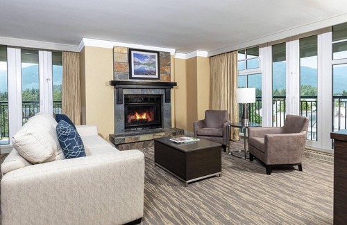 Whistler Village Resort | Relaxing Hilton Whistler Resort & Spa with Pool and Spa