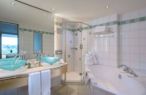 Glattbrugg Hotel | Unwind at Hilton Zurich Airport with Eco-Friendly Amenities