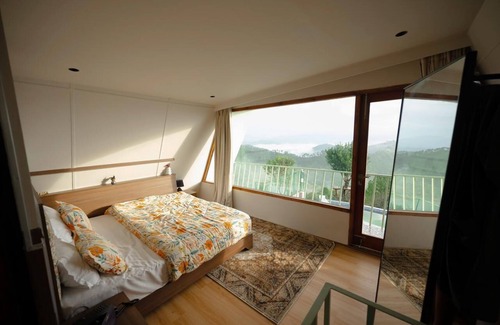 Almora Hotel | Himadvaya- The Himalayan Prism