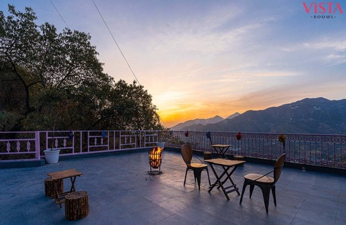 Mussoorie House | Himalayan Barn: Your Tranquil Escape Awaits