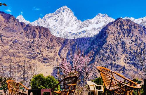 Gobind Dham Hotel | Discover Himalayan High, Auli: Family-Friendly Retreat