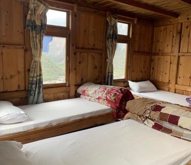 Gandaki Zone Hotel | Himalayan Hotel and Restaurant