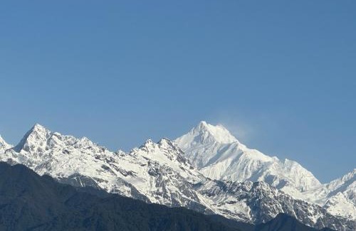 Gangtok House | Elevated Himalayan View Point: Pet and Child Friendly Retreat