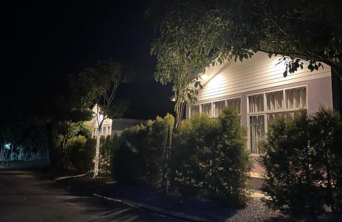 Muak Lek House | Family-Friendly Himehome at Suanbanpaeng - Guest Rated 10/10