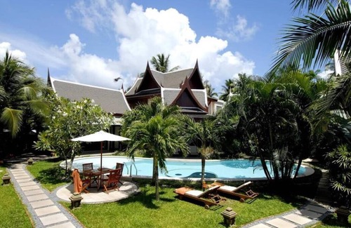 Cherngtalay Villa | Himmaphan Villa: Oceanfront Escape with Pool & Breakfast