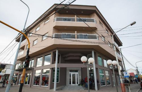Rio Grande Apartment | Experience Himmel Blau Rentals: Top Rated with Hot Tub Access