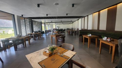 Skardu Hotel | Elegant Stay at Himmel Skardu with Oceanfront Amenities